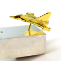 Muestra gratis recuerdo conmemorativo avión avión acero inoxidable pin de solapa